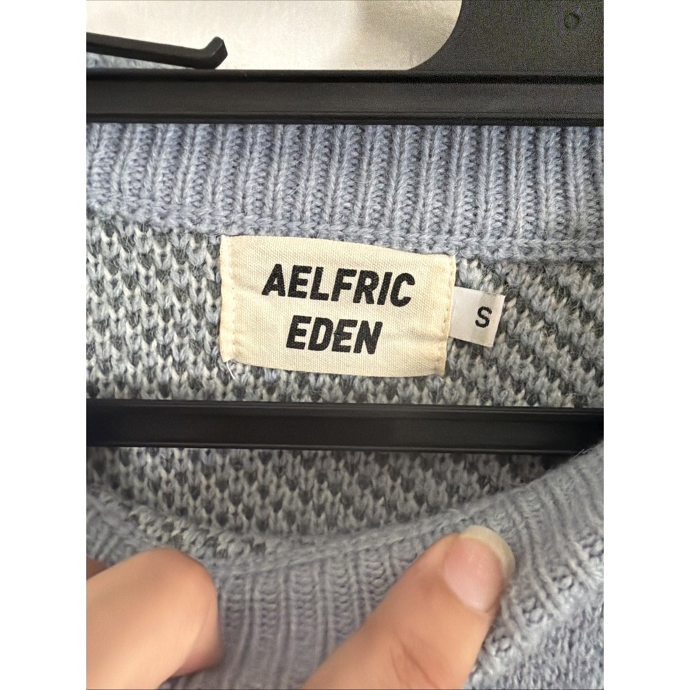 AELFRIC EDEN Sweater Novelty Cow Landscape Graphic Size SMALL - Picture 2 of 6
